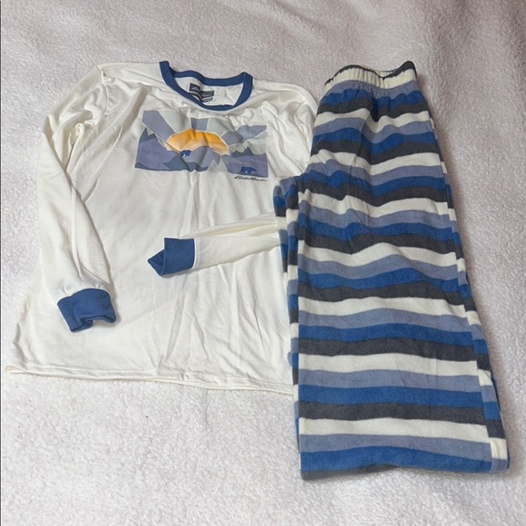 Eddie Bauer Blue and White Pajama Set with Cozy Stripes - Picture 1 of 5